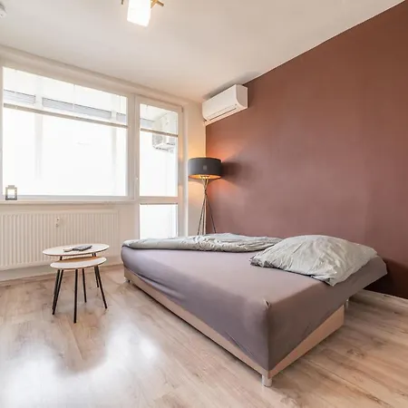 Ar Rezidencia Family Rosna Apartment *